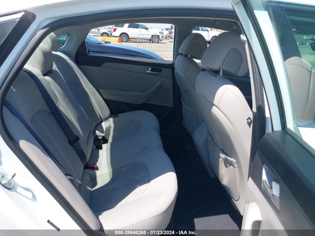 Hyundai SONATA SE 2016 5NPE24AF7GH335473 Image 8
