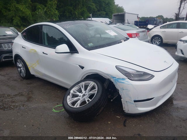 2023 TESLA MODEL Y 7SAYGDEE2PA188882 Photo 0