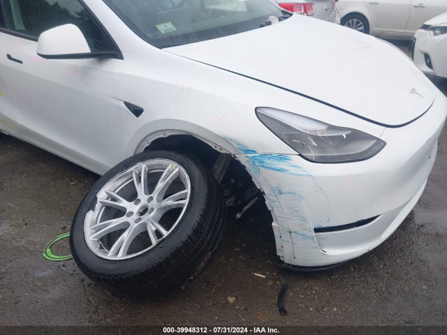 2023 TESLA MODEL Y 7SAYGDEE2PA188882 Photo 5