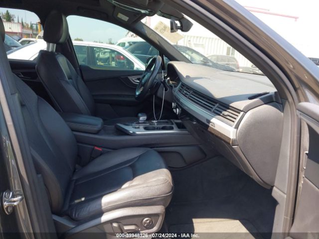 WA1LHAF75JD053412 Audi Q7 2.0t Premium