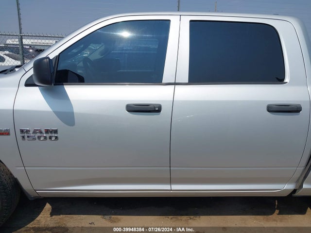 1C6RR6KT2JS160627 RAM 1500 Tradesman  4x2 5'7 Box