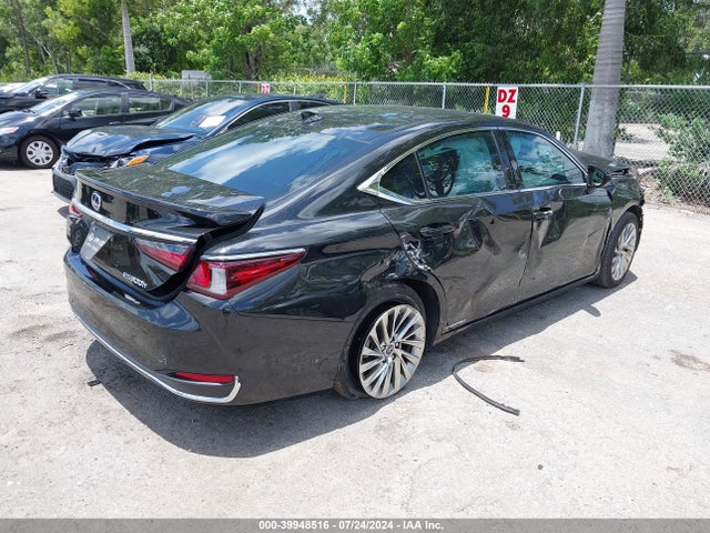 Lexus Es 300h Ultra Luxury 2022 58AFA1C15NU025904 Image 4