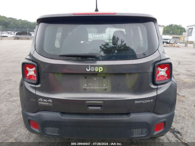 ZACNJBAB5KPJ74137 Jeep Renegade Sport 4x4