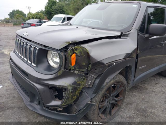 ZACNJBAB5KPJ74137 Jeep Renegade Sport 4x4