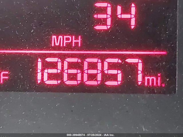 KIA SEDONA LX 2016 KNDMB5C16G6112015 Image 16