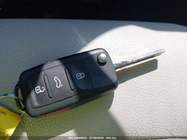 3VWD17AJ5GM233178 Volkswagen Jetta 1.8t Sport