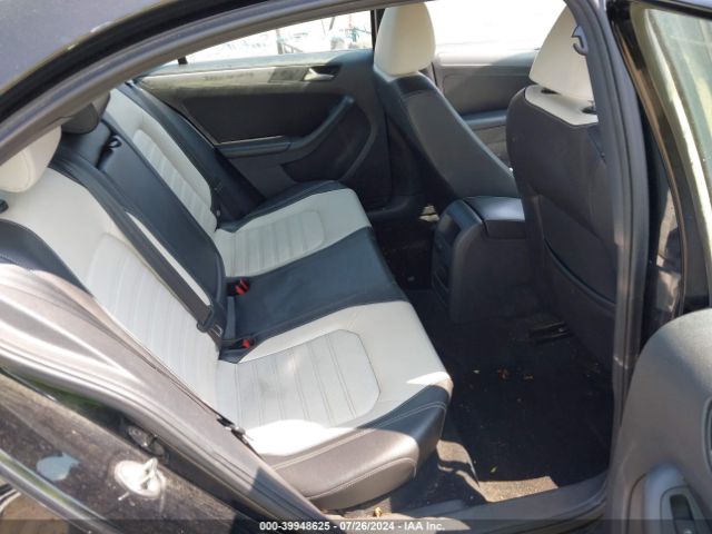 3VWD17AJ5GM233178 Volkswagen Jetta 1.8t Sport