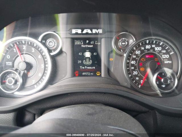 1C6RRFBG4NN116720 RAM 1500 Big Horn Quad Cab 4x4 6'4 Box