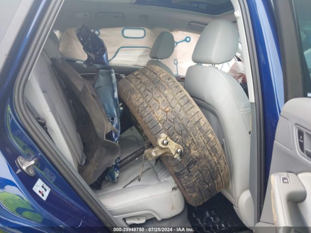 WA1CFAFP8FA073328 Audi Q5 2.0t Premium