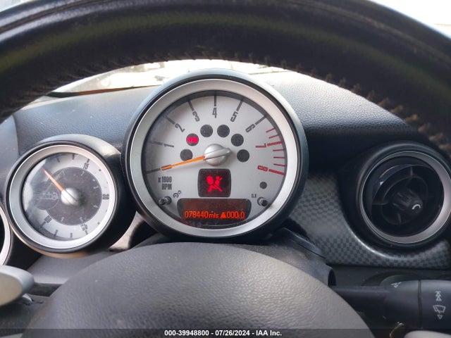 2010 MINI COOPER S WMWMS3C50ATY09273 Photo 6