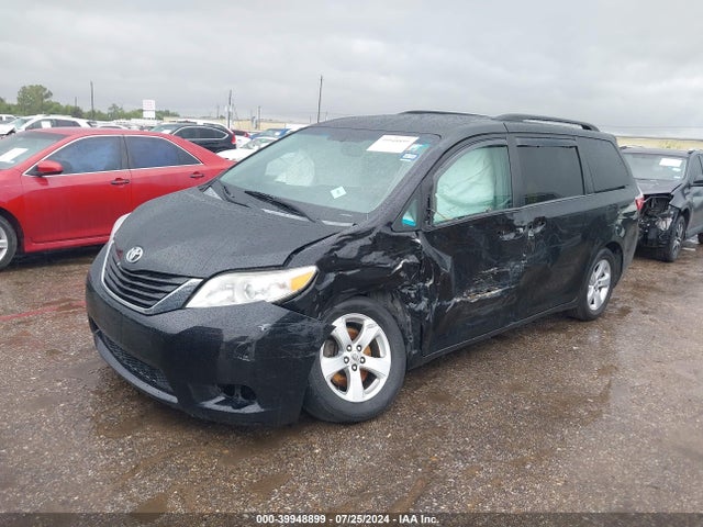 Toyota Sienna Le 8 Passenger 2015 5TDKK3DC6FS620608 Image 2