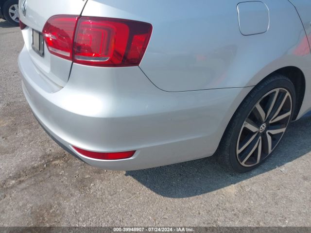 3VW4S7AJ8EM211203 Volkswagen Jetta Gli Autobahn W/nav
