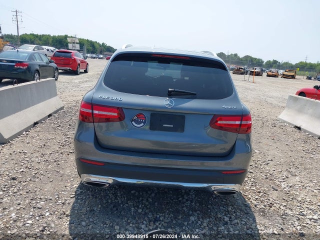 WDC0G4KB5JV017814 Mercedes-Benz Glc 300 4matic