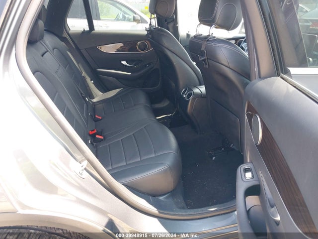 WDC0G4KB5JV017814 Mercedes-Benz Glc 300 4matic