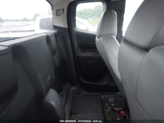 Chevrolet Colorado Wt 2017 1GCHSBEAXH1257487 Image 8