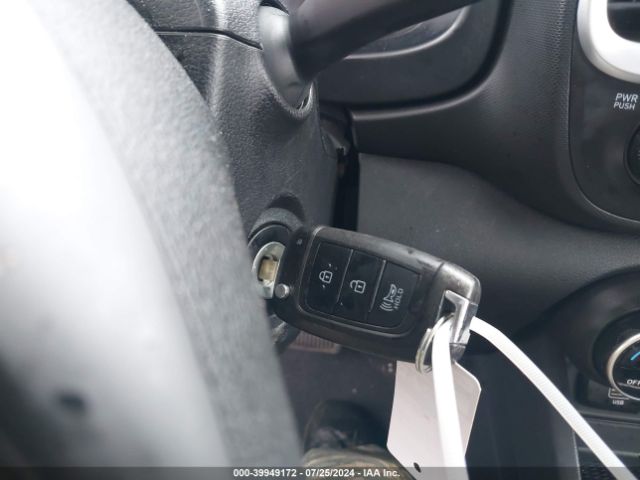 KMHRC8A31PU222213 Hyundai Venue Sel