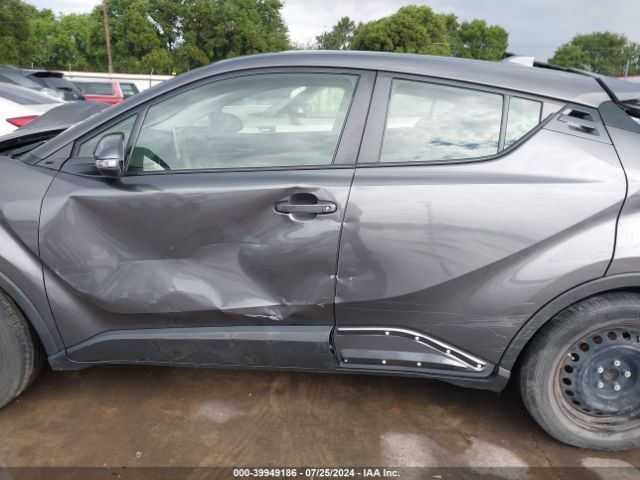 JTNKHMBXXM1113503 Toyota C-HR LE