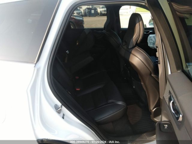 YV4L12RA5P1294885 Volvo Xc60 B5 Ultimate Bright Theme