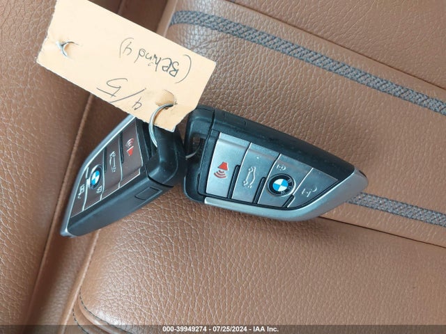 WBAJE7C5XJG891054 BMW 540i Xdrive