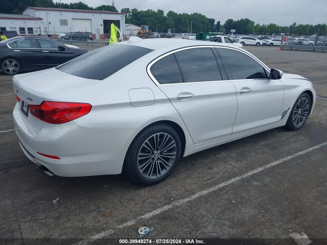 WBAJE7C5XJG891054 BMW 540i Xdrive
