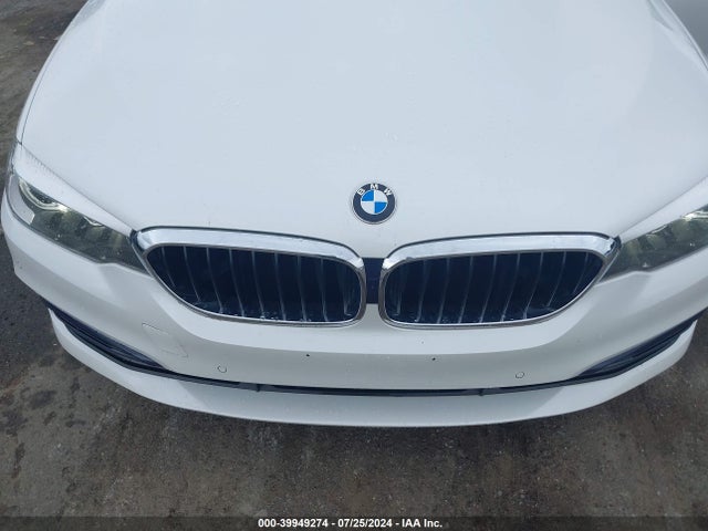 WBAJE7C5XJG891054 BMW 540i Xdrive