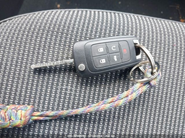 1G11D5SL2FF272190 Chevrolet MALIBU 2LT