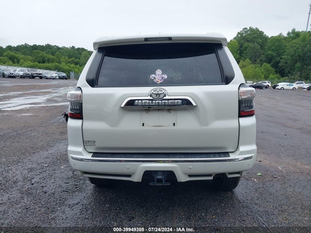 Toyota 4runner Limited 2018 JTEZU5JRXJ5188273 Image 17