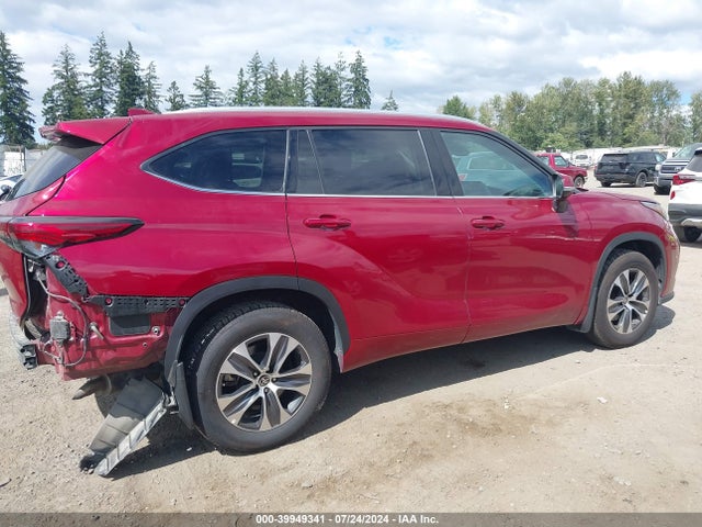 Toyota Highlander Xle 2022 5TDGZRBH3NS567268 Image 14