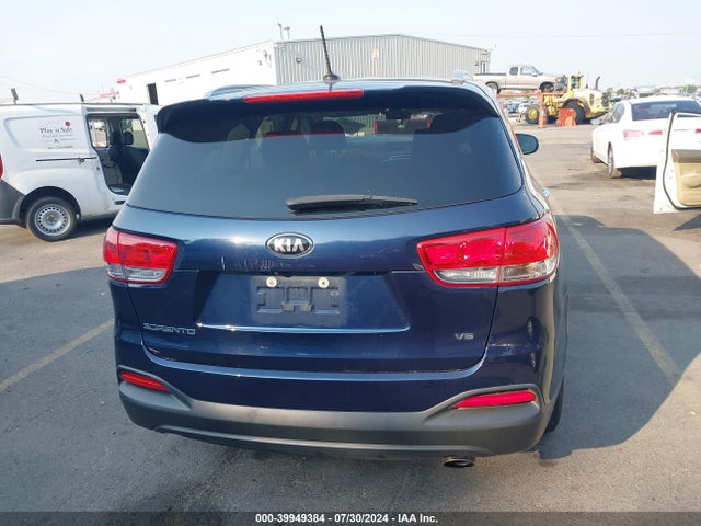 KIA Sorento 3.3l Lx 2018 5XYPGDA57JG420085 Image 16