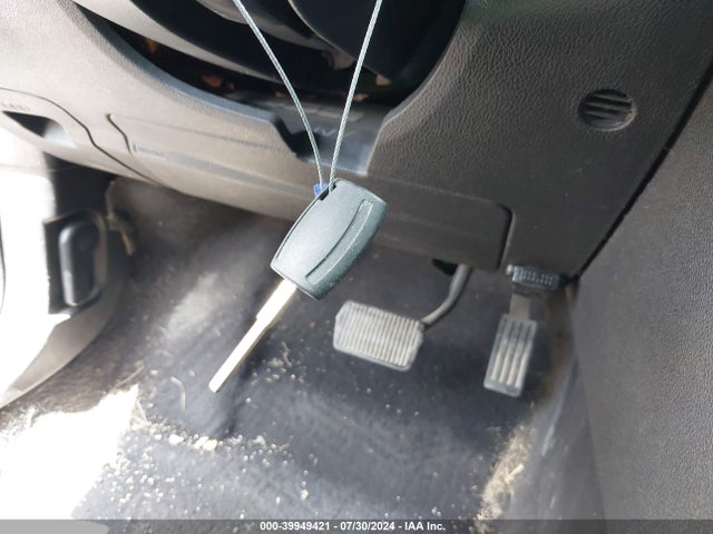 1FADP3F25HL206437 Ford FOCUS SE
