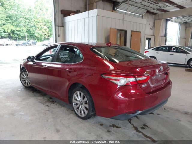 Toyota CAMRY LE 2020 4T1C11AK3LU358296 Image 3
