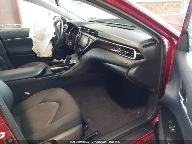 Toyota CAMRY LE 2020 4T1C11AK3LU358296 Image 5