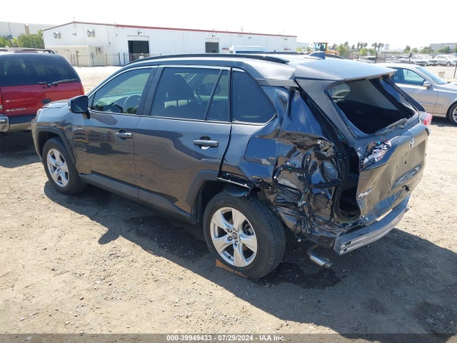 Toyota Rav4 Xle 2021 2T3W1RFV2MW107356 Image 3
