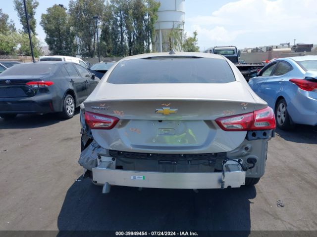 1G1ZD5ST7NF212651 Chevrolet Malibu Fwd Lt