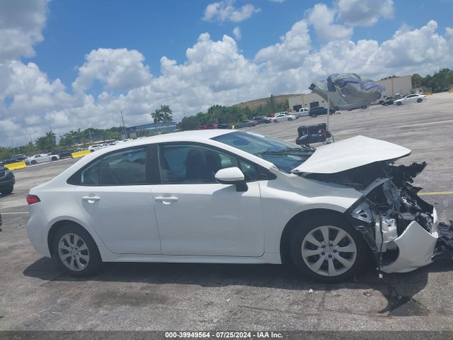 Toyota COROLLA LE 2021 5YFEPMAE6MP167302 Image 13