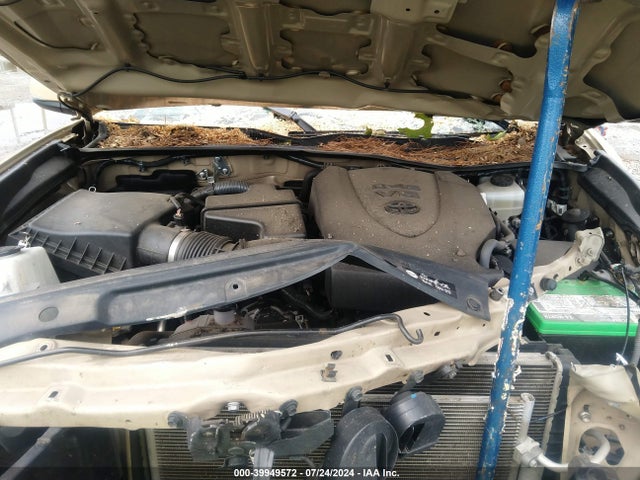 5TFCZ5AN9HX047783 Toyota Tacoma Trd Off Road