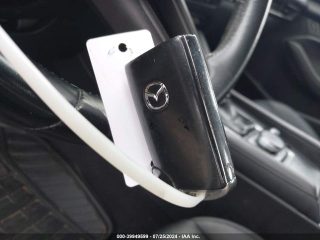 JM1BPAKL1M1336791 Mazda Mazda3 Select