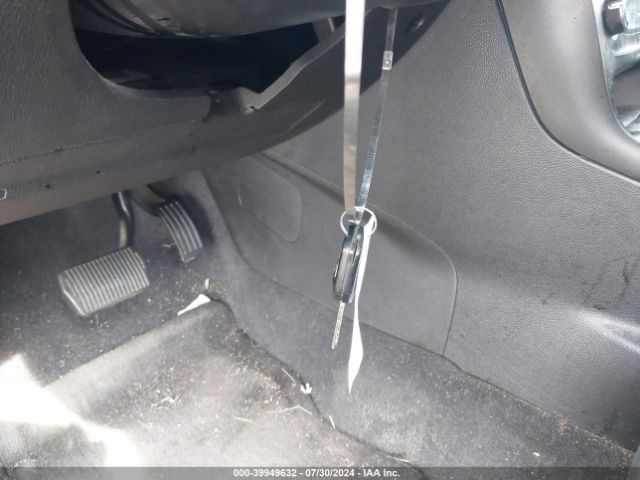 1FADP3F25HL227594 Ford FOCUS SE