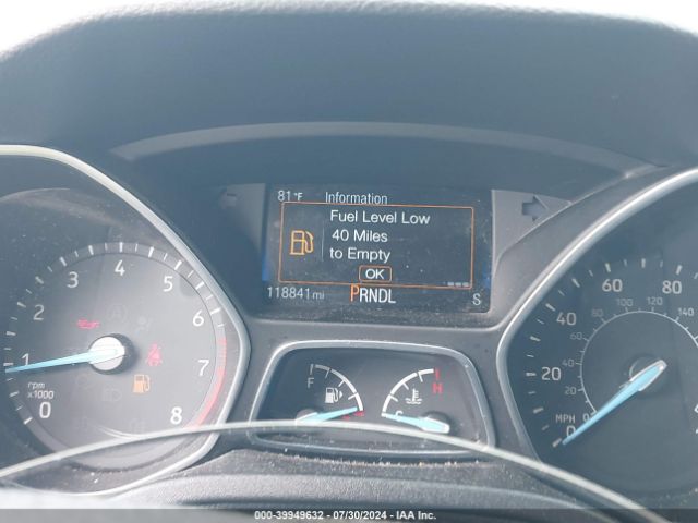 1FADP3F25HL227594 Ford FOCUS SE