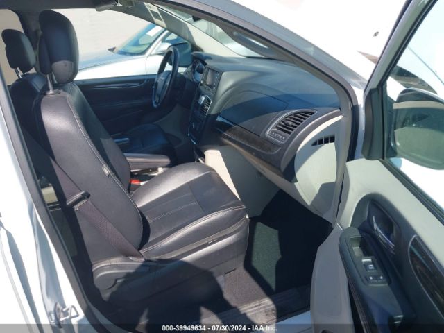 2C4RC1BG6ER348834 Chrysler Town & Country Touring