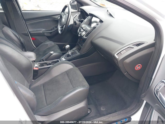 Ford FOCUS RS 2016 WF0DP3TH4G4116110 Image 5