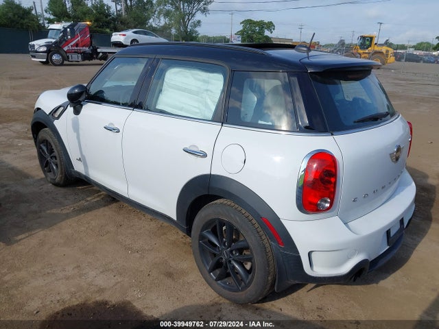 2013 MINI COUNTRYMAN WMWZC5C55DWP34863 Photo 2