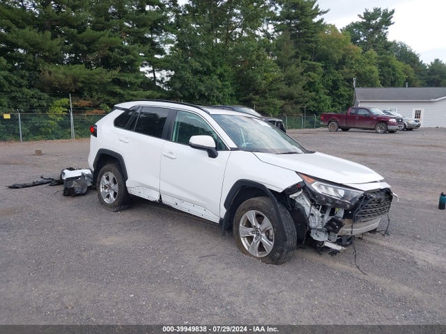 Toyota Rav4 Xle 2021 2T3P1RFV5MC208056 zdjęcie główne