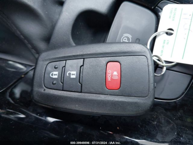 NMTKHMBX8LR108269 Toyota C-HR XLE