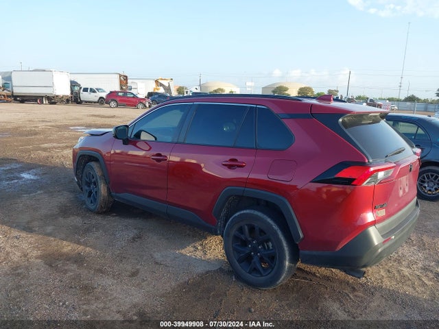 Toyota RAV4 LE 2021 2T3H1RFV1MW173941 Image 3