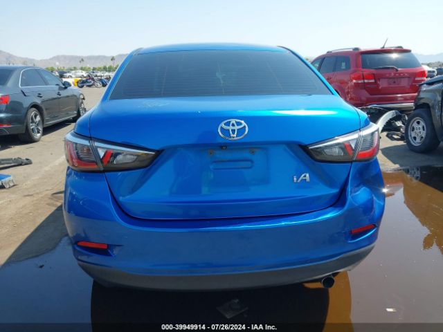 3MYDLBYV2JY322541 Toyota YARIS IA