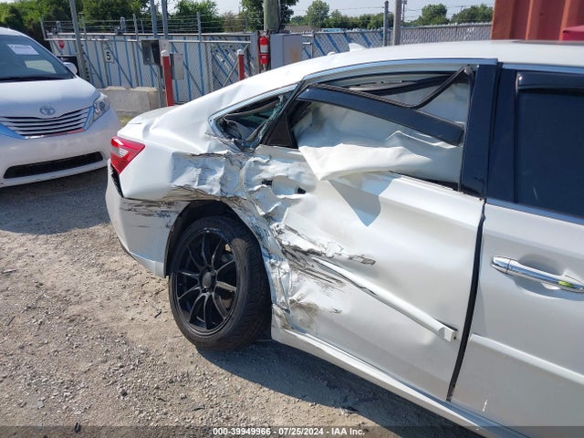Toyota AVALON LIMITED 2017 4T1BK1EBXHU264376 Image 6