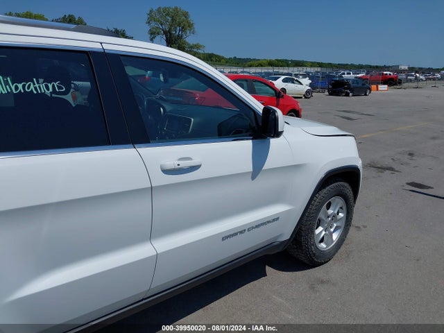 Jeep Grand Cherokee Laredo 2015 1C4RJFAG1FC895928 Image 17