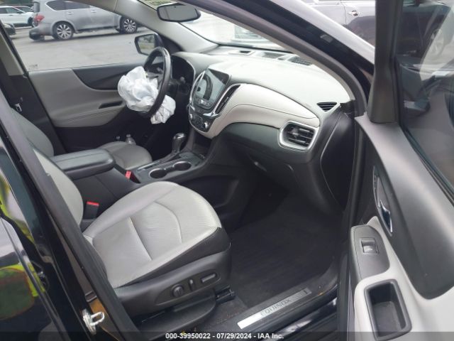 2GNAXNEV5K6213609 Chevrolet Equinox Premier