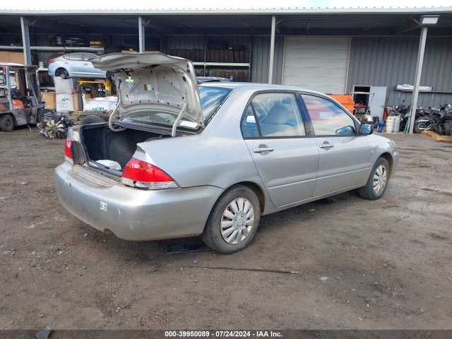 2004 MITSUBISHI LANCER JA3AJ26E64U033033 Photo 3